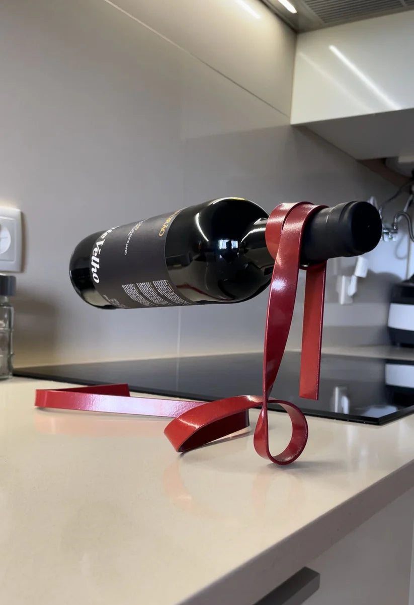 Floating Iron Chain Bottle Holder